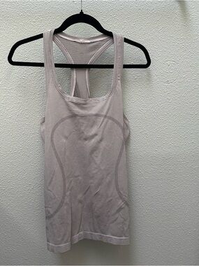 lululemon athletica Black and White Striped Swiftly Tech Racerback Size 12